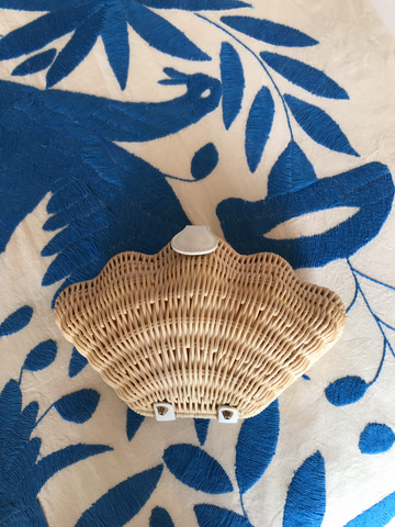 Pavé Seed Pearl Posts