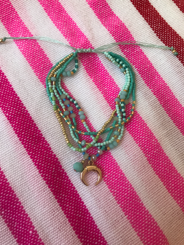 Pavé Seed Pearl Posts