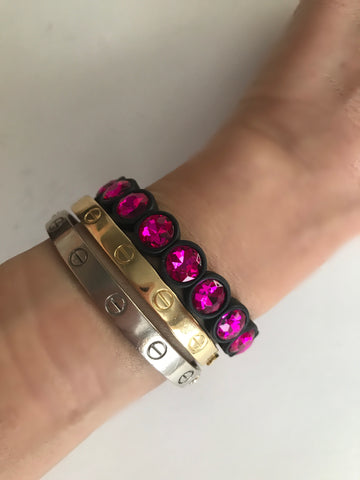 Pavé Seed Pearl Posts