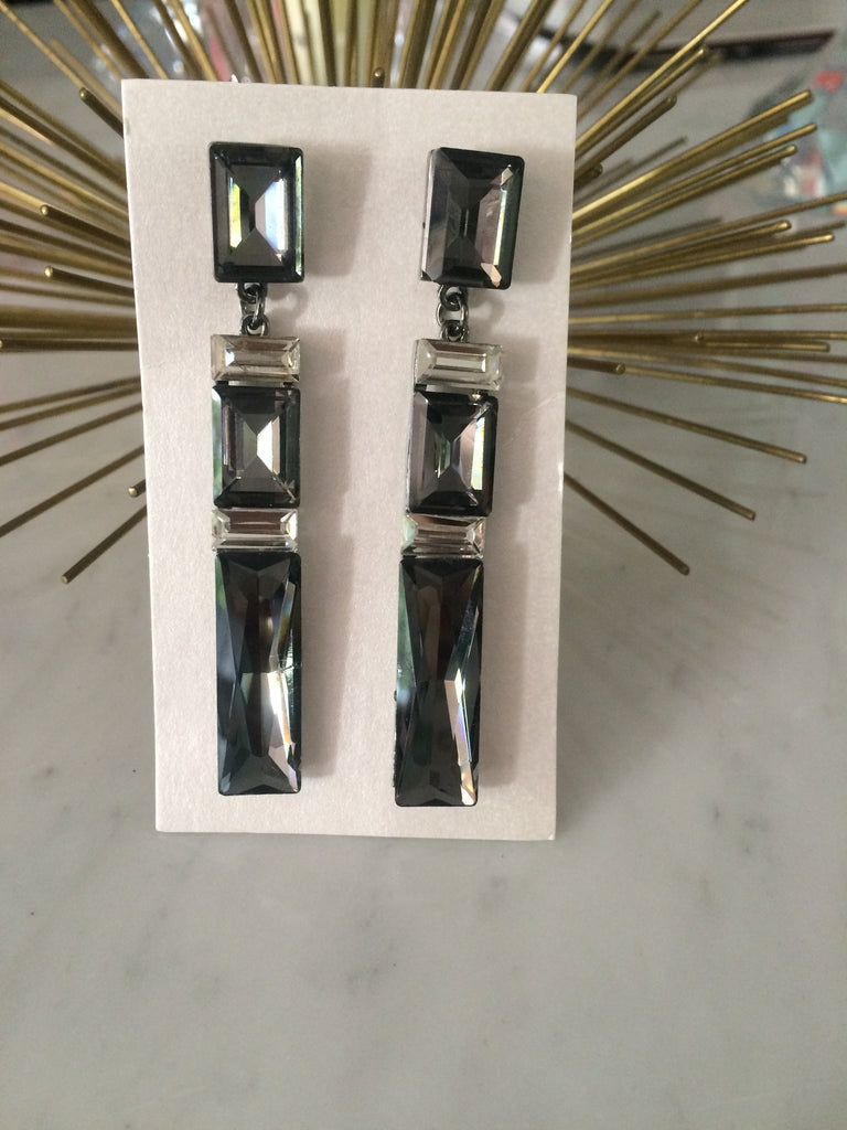 Delfina Drops in smoke