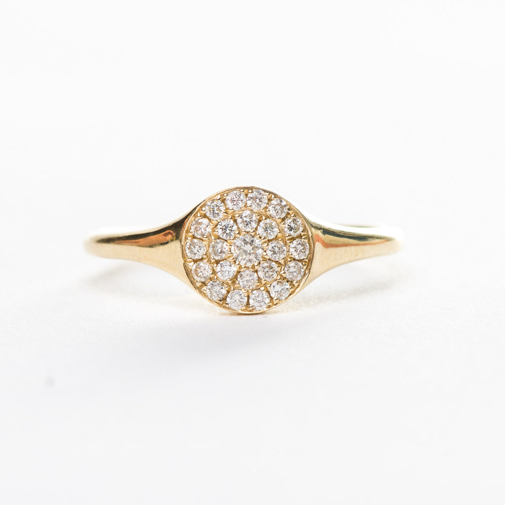Avignon Pavé Ring in Yellow Gold - Palme d'Or
