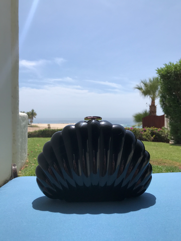 Pavé Seed Pearl Posts