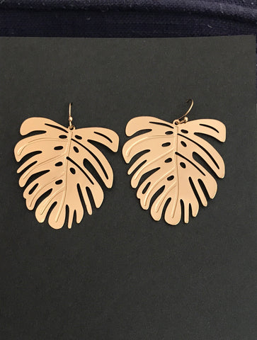 Pavé Seed Pearl Posts