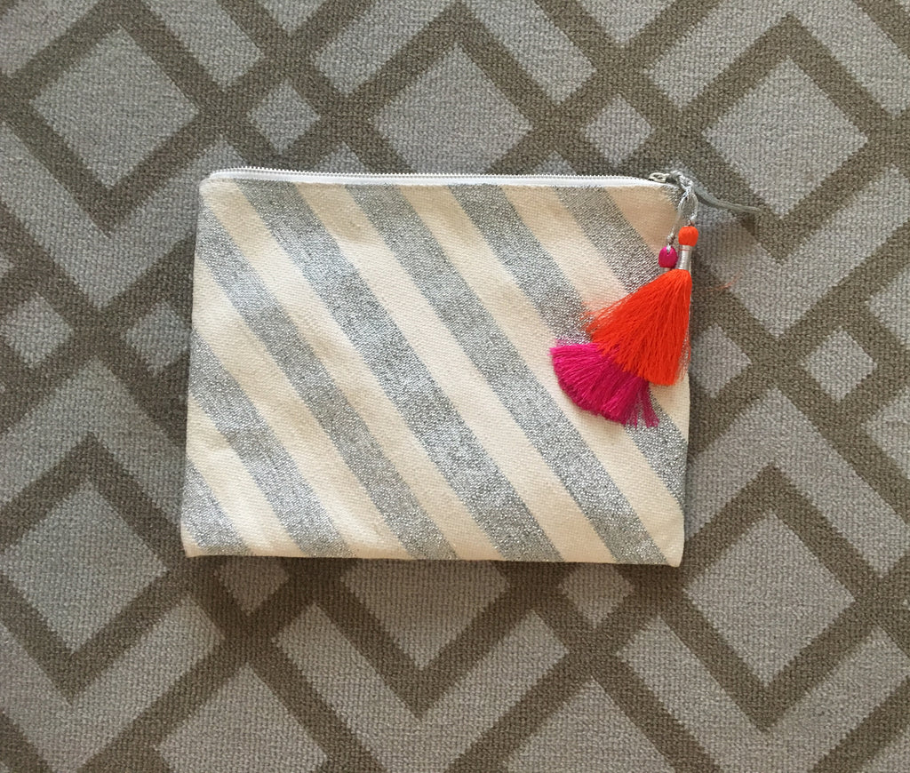 Metallic Antibes Clutch - Palme d'Or